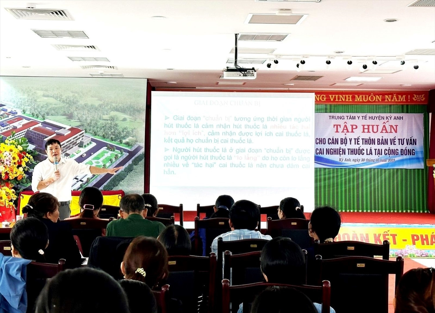 Tuyên truyền và tư vấn cai nghiện thuốc lá tại cộng đồng là việc làm hết sức cần thiết Tuyên truyền và tư vấn cai nghiện thuốc lá tại cộng đồng là việc làm hết sức cần thiết