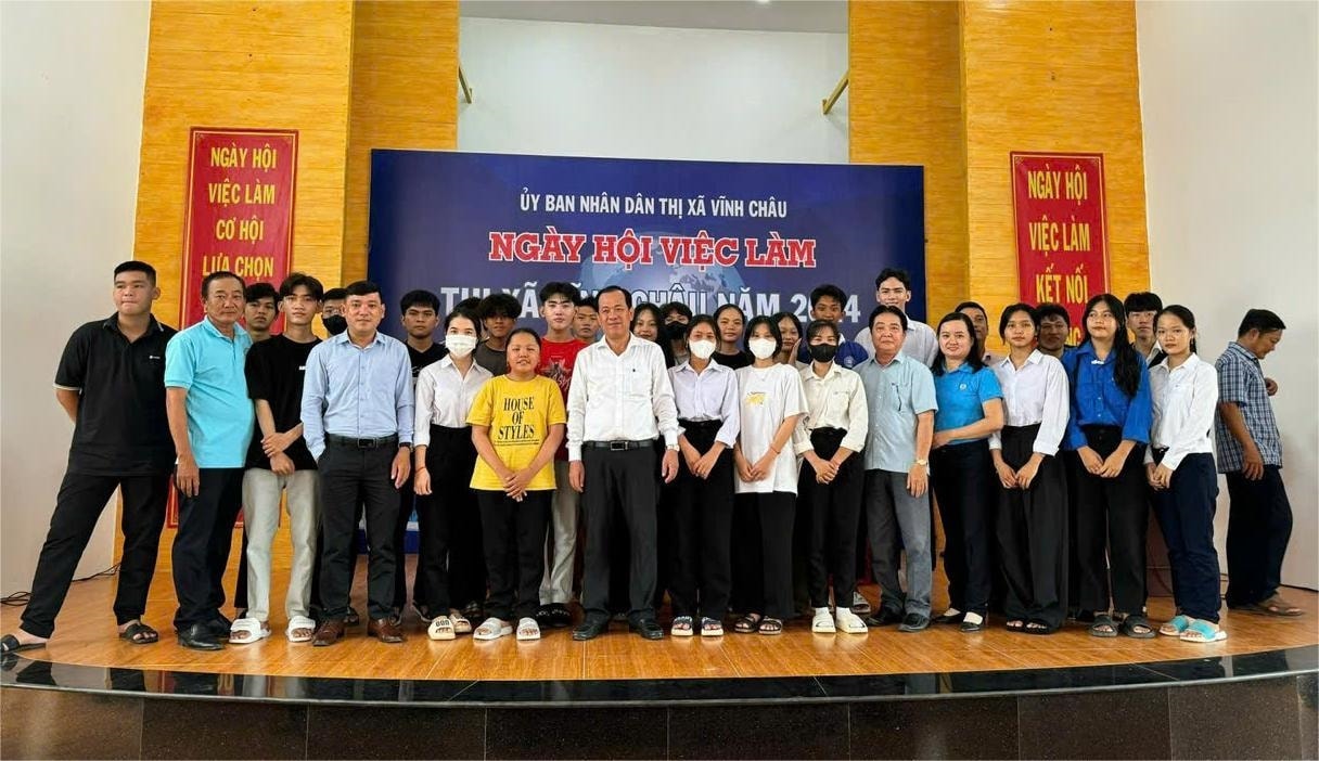 Công tác tuyên truyền, hỗ trợ đưa người lao động đi làm việc có thời hạn ở nước ngoài theo hợp đồng tại thị xã Vĩnh Châu thời gian qua đã mang lại hiệu quả tích cực Công tác tuyên truyền, hỗ trợ đưa người lao động đi làm việc có thời hạn ở nước ngoài theo hợp đồng tại thị xã Vĩnh Châu thời gian qua đã mang lại hiệu quả tích cực