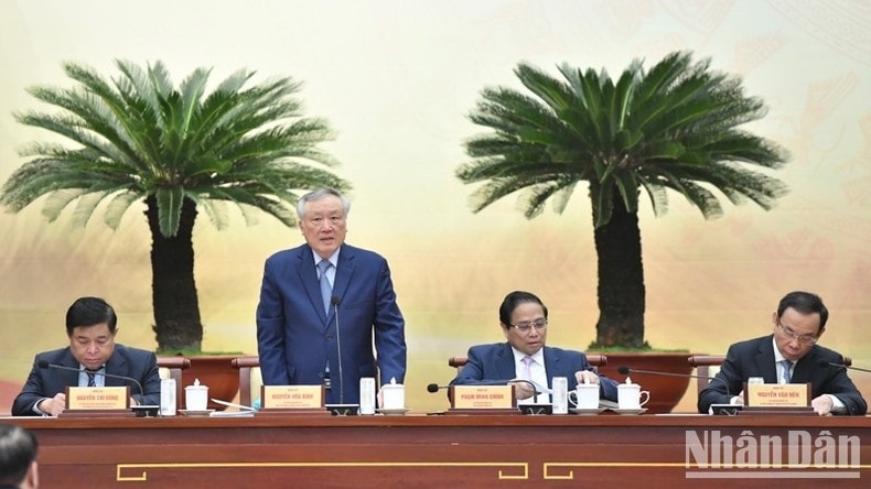 Phó Thủ tướng Thường trực Chính phủ Nguyễn Hòa Bình đồng chủ trì Hội nghị. (Ảnh: THANH GIANG)