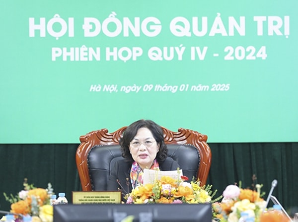 Thống đốc NHNN Việt Nam Nguyễn Thị Hồng - Chủ tịch HĐQT NHCSXH chủ trì phiên họp Thống đốc NHNN Việt Nam Nguyễn Thị Hồng - Chủ tịch HĐQT NHCSXH chủ trì phiên họp