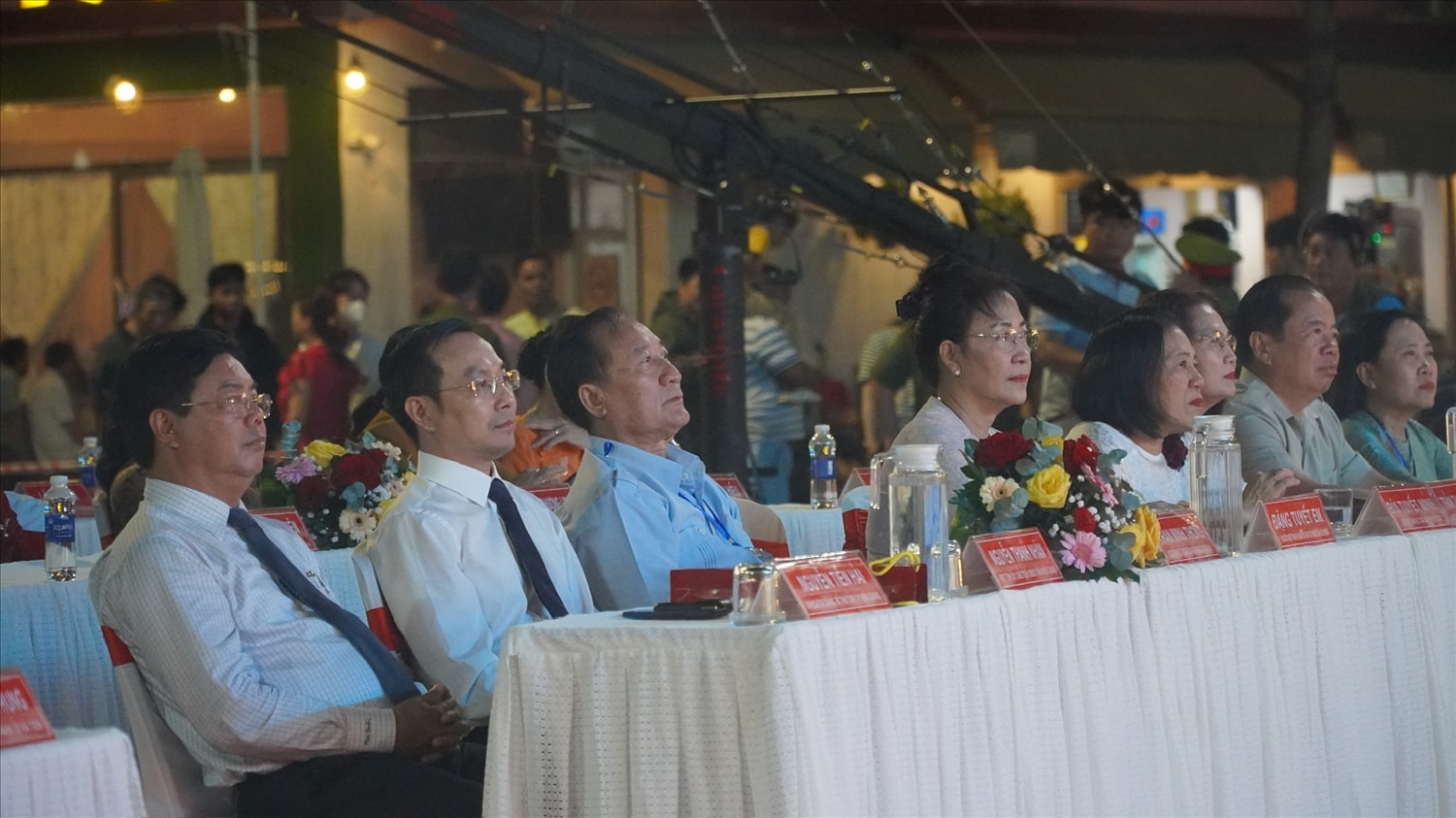 Các đại biểu tham dự Chương trình nghệ thuật kỷ niệm 289 năm thành lập Tao đàn Chiêu Anh Các Các đại biểu tham dự Chương trình nghệ thuật kỷ niệm 289 năm thành lập Tao đàn Chiêu Anh Các