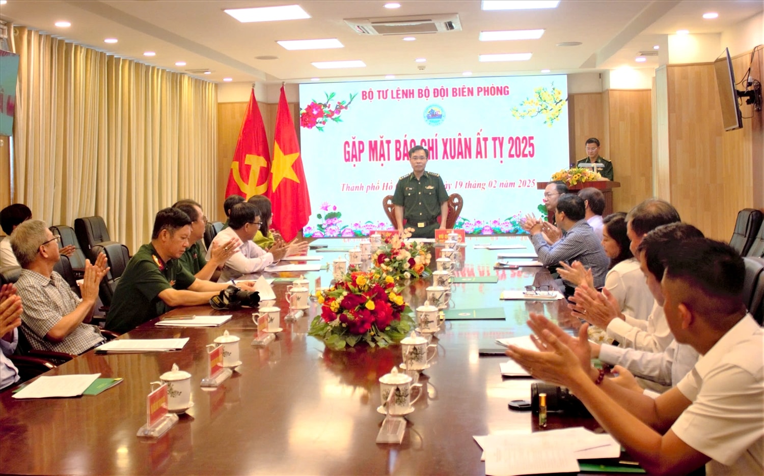 Cơ quan thường trực phía Nam của Bộ Tư lệnh BĐBP đã tổ chức gặp mặt báo chí đầu Xuân năm 2025 Cơ quan thường trực phía Nam của Bộ Tư lệnh BĐBP đã tổ chức gặp mặt báo chí đầu Xuân năm 2025