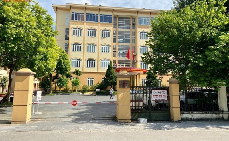 UBND tỉnh Thanh Hoá và Sở LĐTB&XH tỉnh Thanh Hoá đã ban hành nhiều văn bản đôn đốc truy thu số tiền các đối tượng hưởng sai nhưng hiệu quả đang còn thấp. UBND tỉnh Thanh Hoá và Sở LĐTB&XH tỉnh Thanh Hoá đã ban hành nhiều văn bản đôn đốc truy thu số tiền các đối tượng hưởng sai nhưng hiệu quả đang còn thấp.