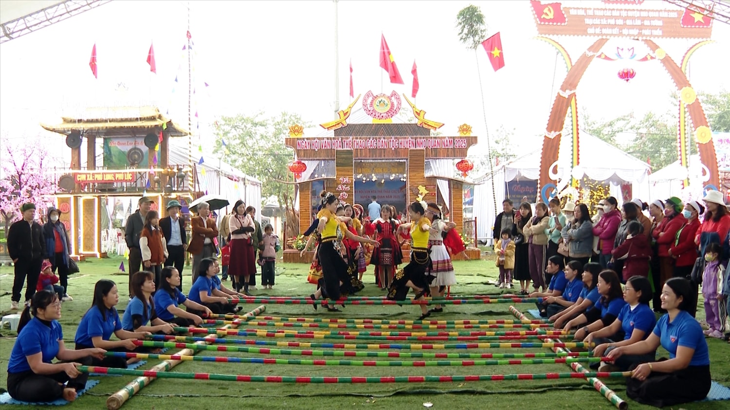 Sôi nổi các trò chơi dân gian tại Ngày hội Văn hóa, Thể thao các dân tộc huyện Nho Quan năm 2025 