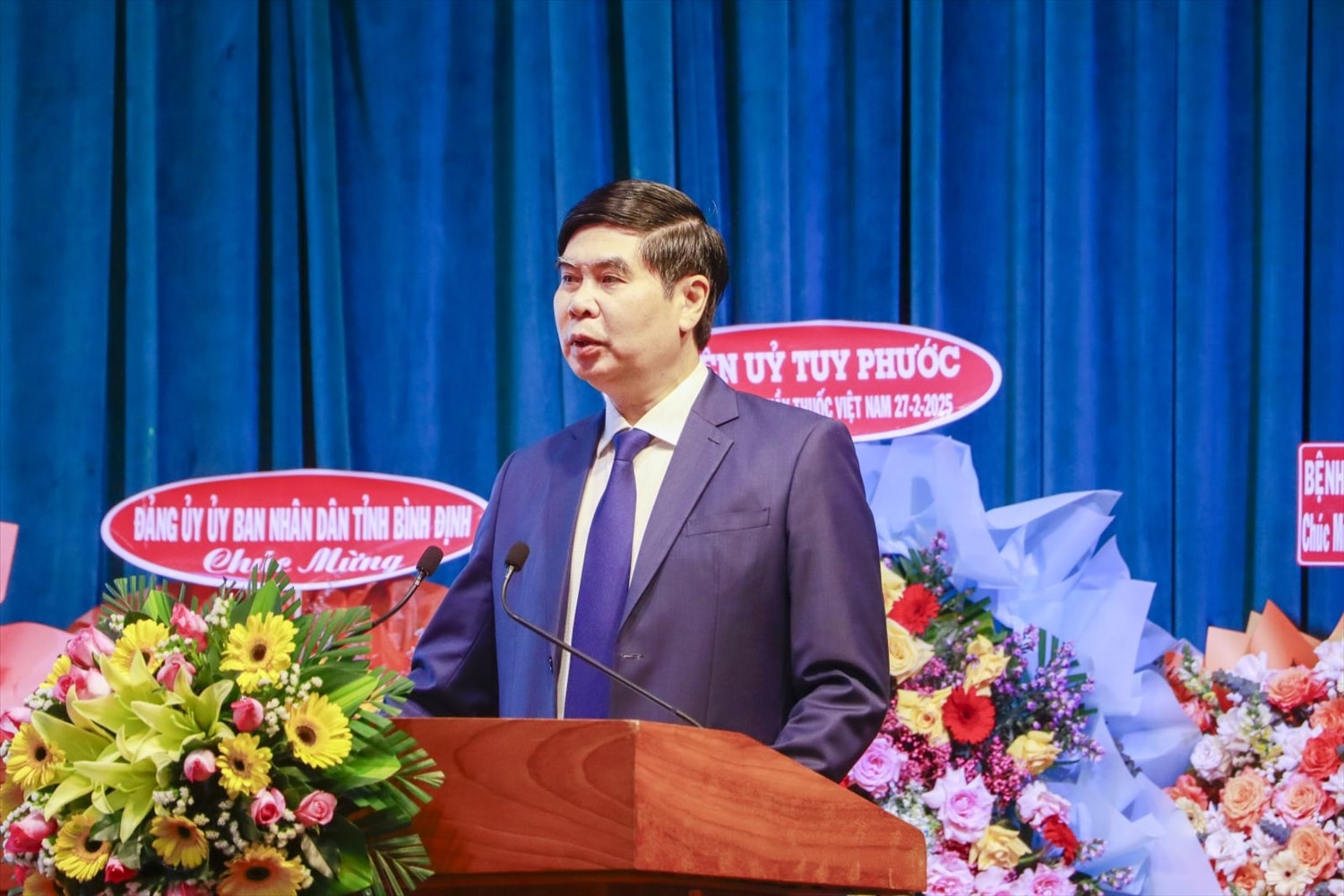 Ông Lâm Hải Giang - Phó Chủ tịch UBND tỉnh Bình Định phát biểu tại buổi lễ. Ông Lâm Hải Giang - Phó Chủ tịch UBND tỉnh Bình Định phát biểu tại buổi lễ.