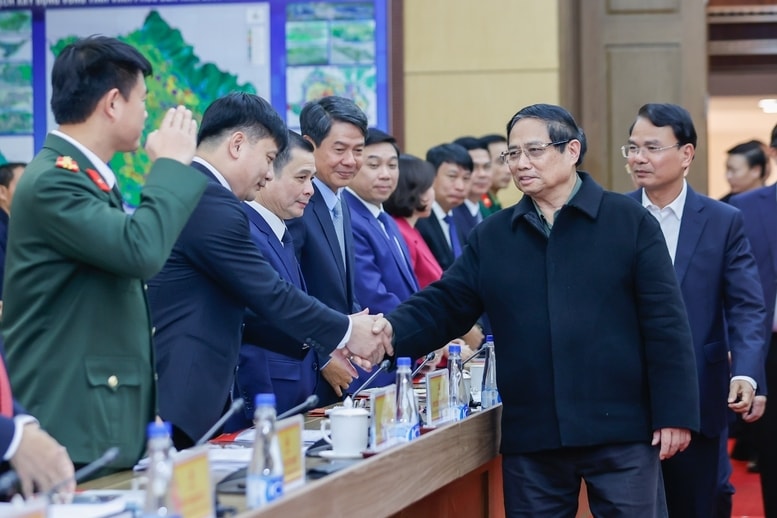 Thủ tướng Phạm Minh Chính làm việc với Ban Thường vụ Tỉnh ủy Vĩnh Phúc về tình hình kinh tế-xã hội, phương hướng, nhiệm vụ thời gian tới, giải quyết các đề xuất, kiến nghị của tỉnh, tháo gỡ các khó khăn, vướng mắc - Ảnh: VGP/Nhật Bắc Thủ tướng Phạm Minh Chính làm việc với Ban Thường vụ Tỉnh ủy Vĩnh Phúc về tình hình kinh tế-xã hội, phương hướng, nhiệm vụ thời gian tới, giải quyết các đề xuất, kiến nghị của tỉnh, tháo gỡ các khó khăn, vướng mắc - Ảnh: VGP/Nhật Bắc