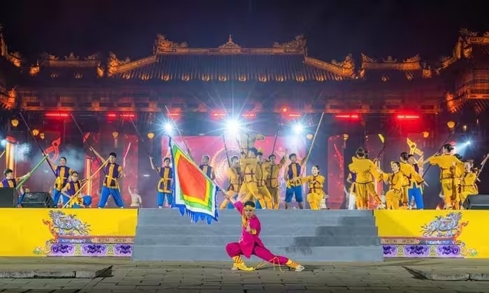 Lễ khai mạc được dàn dựng theo hướng sử thi hùng tráng Lễ khai mạc được dàn dựng theo hướng sử thi hùng tráng