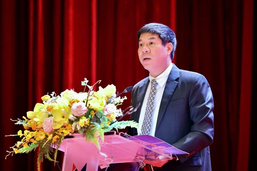 GS.TS Huỳnh Văn Chương, Cục trưởng Cục quản lý chất lượng (Bộ GD&ĐT) phát biểu tại lễ khai mạc