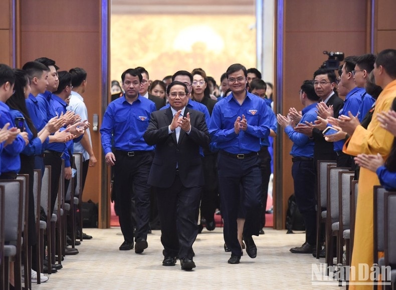 Thủ tướng Phạm Minh Chính tới chủ trì đối thoại với thanh niên năm 2025.