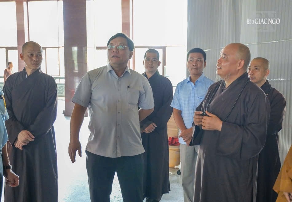 Thượng tọa Thích Thanh Phong chia sẻ về công tác cải tạo cơ sở hạ tầng để phục vụ Đại lễ Vesak 2025 Thượng tọa Thích Thanh Phong chia sẻ về công tác cải tạo cơ sở hạ tầng để phục vụ Đại lễ Vesak 2025