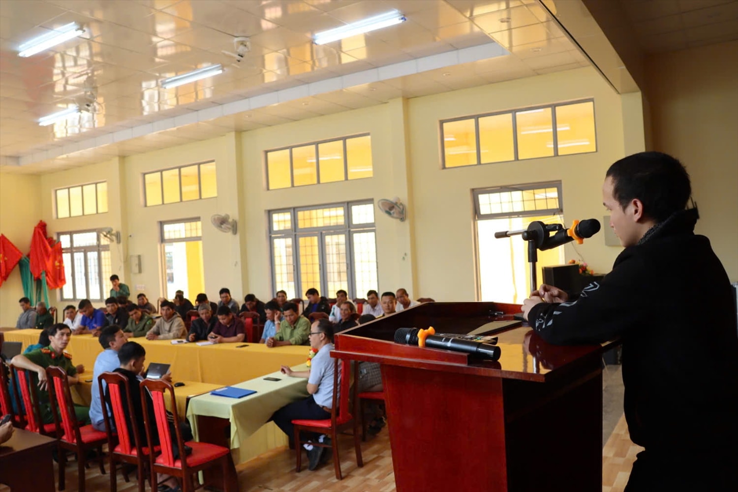 Anh A Nhanh đã kể lại câu chuyện bị đối tượng xấu lừa gạt sang Campuchia làm việc để người dân biết và cảnh giác 
