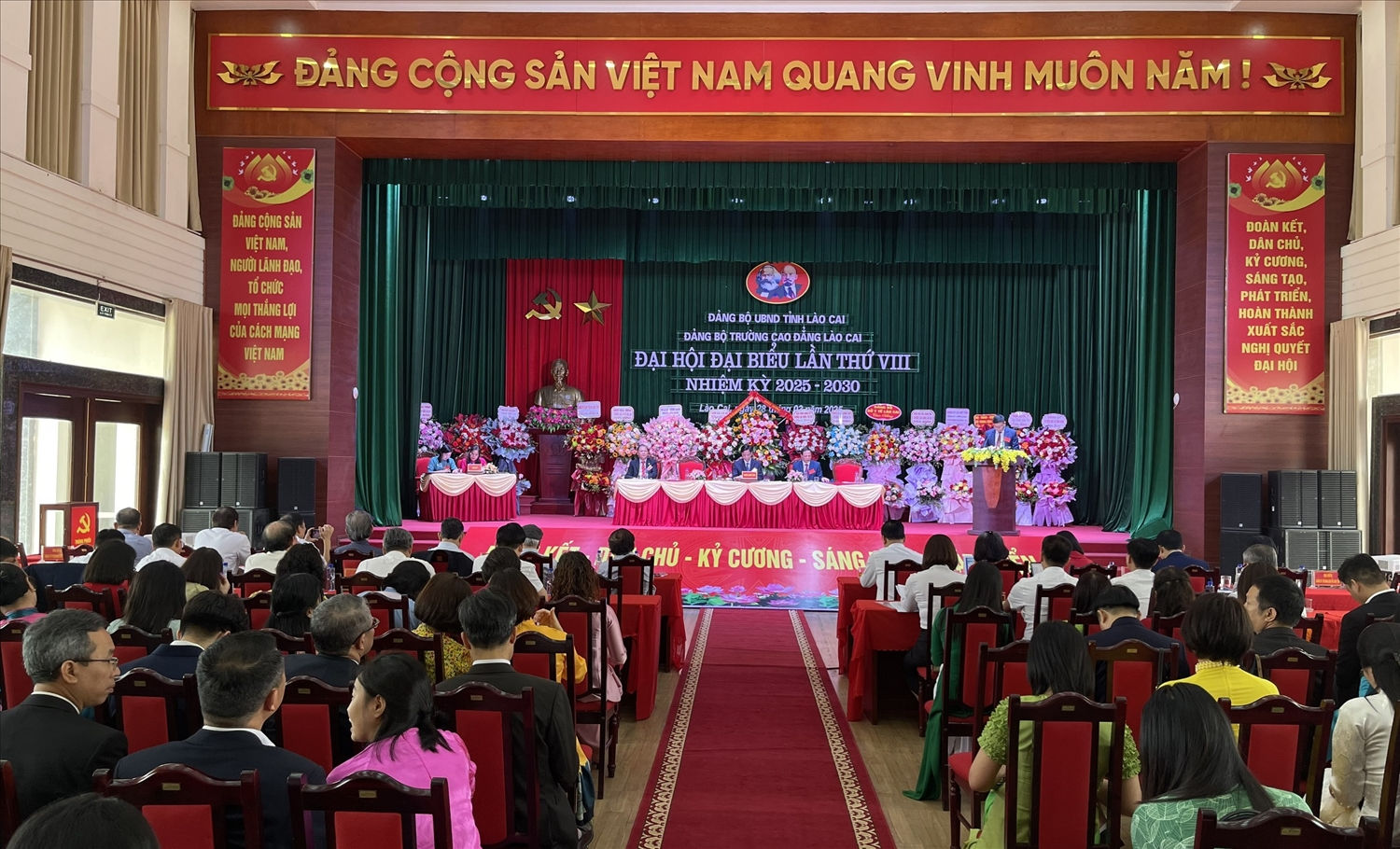 Đảng uỷ Trường Cao đẳng Lào Cai đã lãnh, chỉ đạo hiệu quả công tác đào tạo nghề, chuyển mạnh đào tạo từ “cung” sang “cầu”