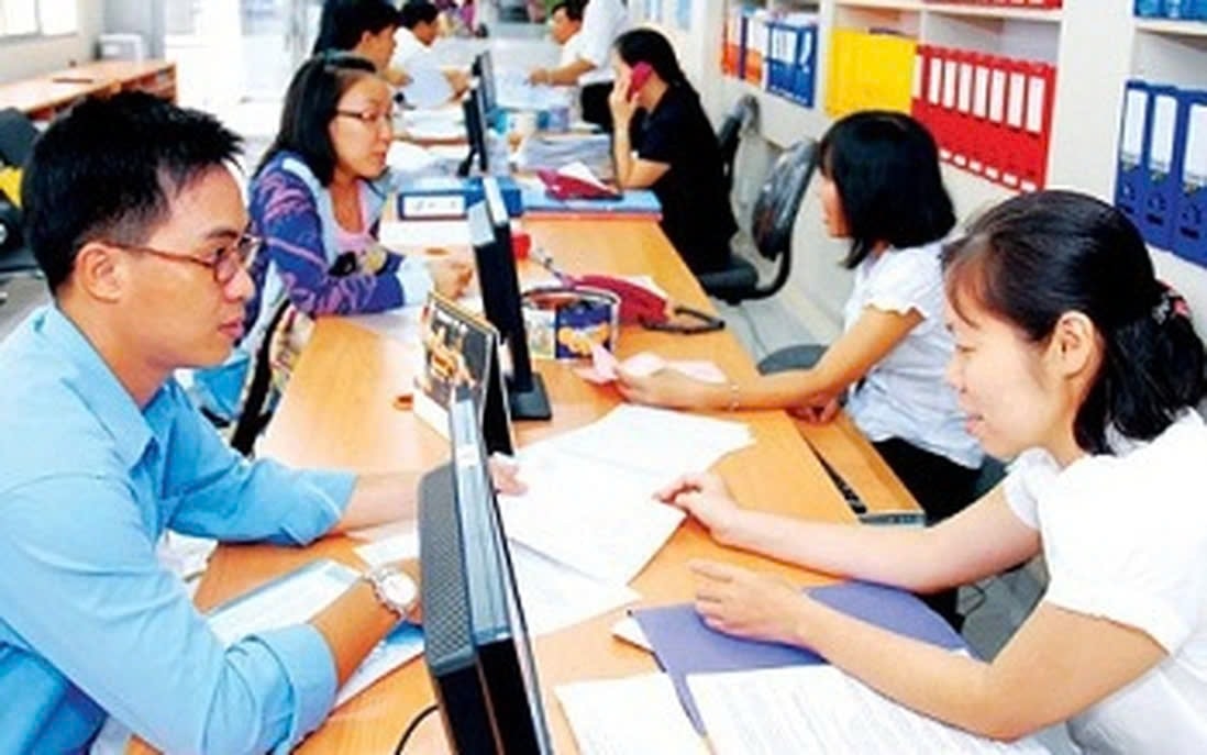 Giải pháp nào để hỗ trợ chuyển đổi nghề nghiệp cho người lao động khu vực công sau tinh giản biên chế? 