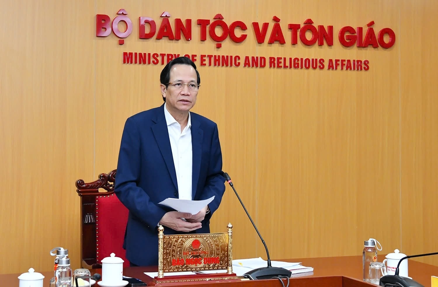 Bộ trưởng Bộ Dân tộc và Tôn giáo Đào Ngọc Dung đánh giá cao những nỗ lực của tỉnh Hà Nam, Thanh Hóa, Nghệ An trong sản xuất kinh doanh, đầu tư công, xuất nhập khẩu, thực hiện các Chương trình mục tiêu quốc gia, các phong trào thi đua...Bộ trưởng nhấn mạnh tầm quan trọng của các địa phương trong bức tranh chung, đóng góp vào mục tiêu tăng trưởng của đất nước.