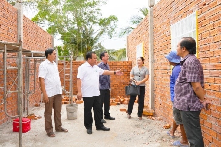 Lãnh đạo tỉnh Cà Mau kiểm tra tiến độ xóa nhà tạm, nhà dột nát trên địa bàn tỉnh.