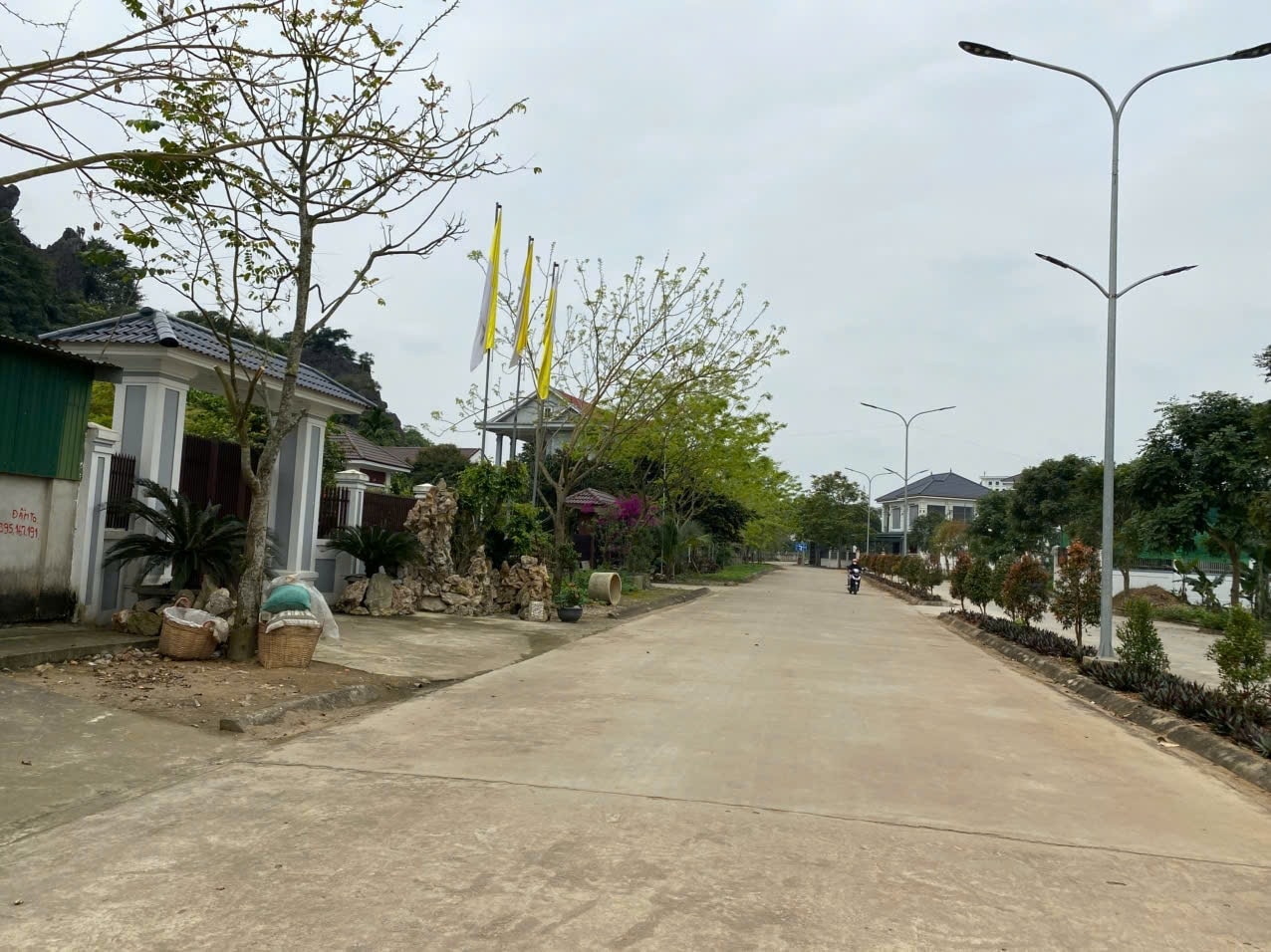 Giáo xứ Bảo Nham xã Bảo Thành huyện Yên Thành ngày càng khởi sắc Giáo xứ Bảo Nham, xã Bảo Thành, huyện Yên Thành ngày càng khởi sắc