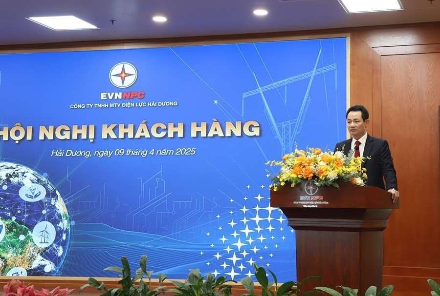 Ông Nguyễn Đức Thiện – Thành viên HĐTV, Tổng Giám đốc EVNNPC phát biểu tại Hội nghị Khách hàng năm 2025