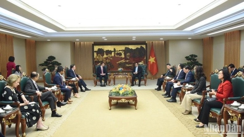 Quang cảnh buổi tiếp. (Ảnh: TRẦN HẢI) Quang cảnh buổi tiếp. (Ảnh: TRẦN HẢI)