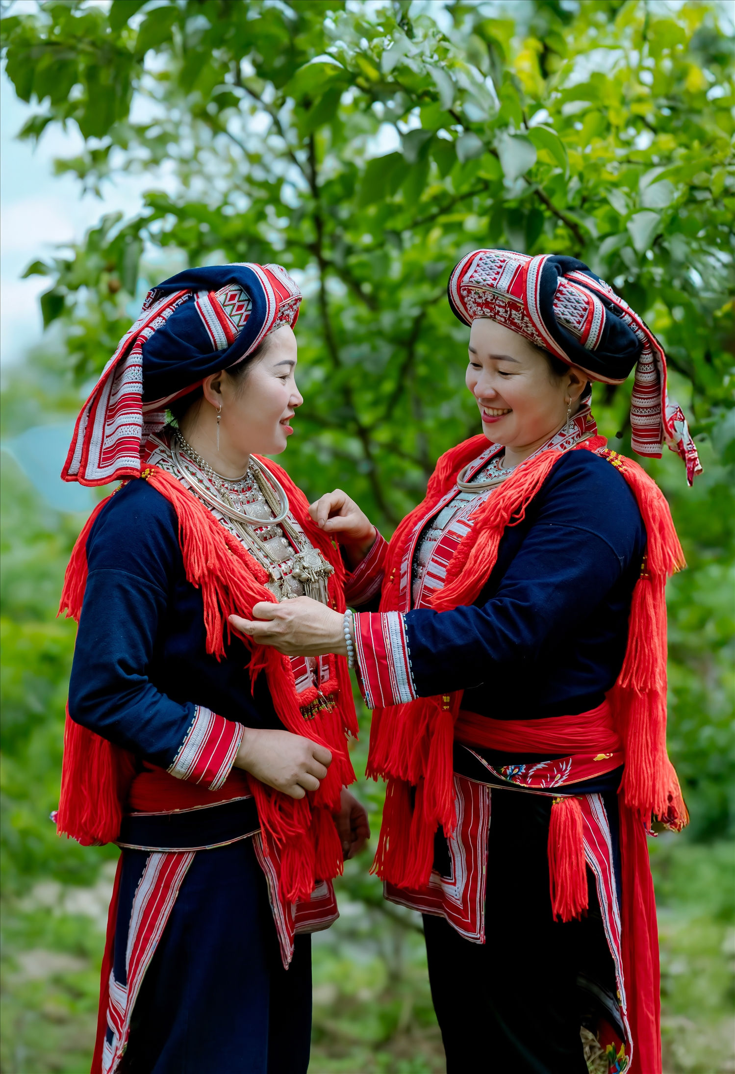 Trang phục của người phụ nữ Dao đỏ