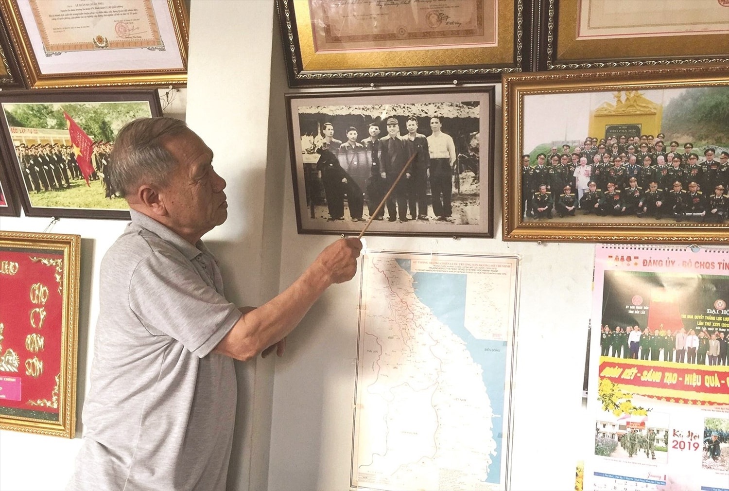 Đại tá Lê Xuân Bá, nguyên Trung đoàn Trưởng Trung đoàn 4, Sư đoàn 470 Đại tá Lê Xuân Bá, nguyên Trung đoàn Trưởng Trung đoàn 4, Sư đoàn 470