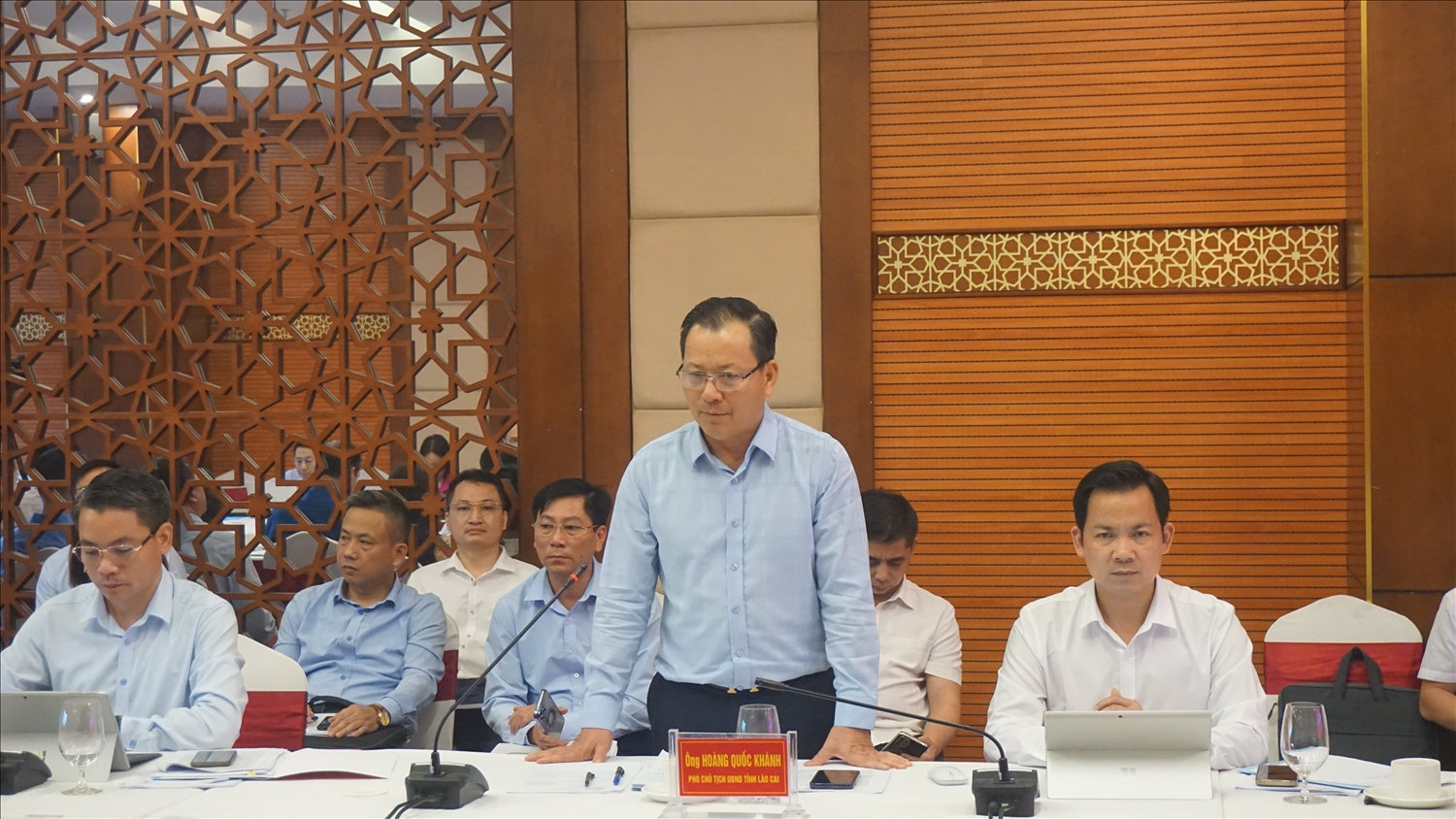 Phó Chủ tịch Thường trực UBND tỉnh Lào Cai Hoàng Quốc Khánh phát biểu tại buổi làm việc Phó Chủ tịch Thường trực UBND tỉnh Lào Cai Hoàng Quốc Khánh phát biểu tại buổi làm việc