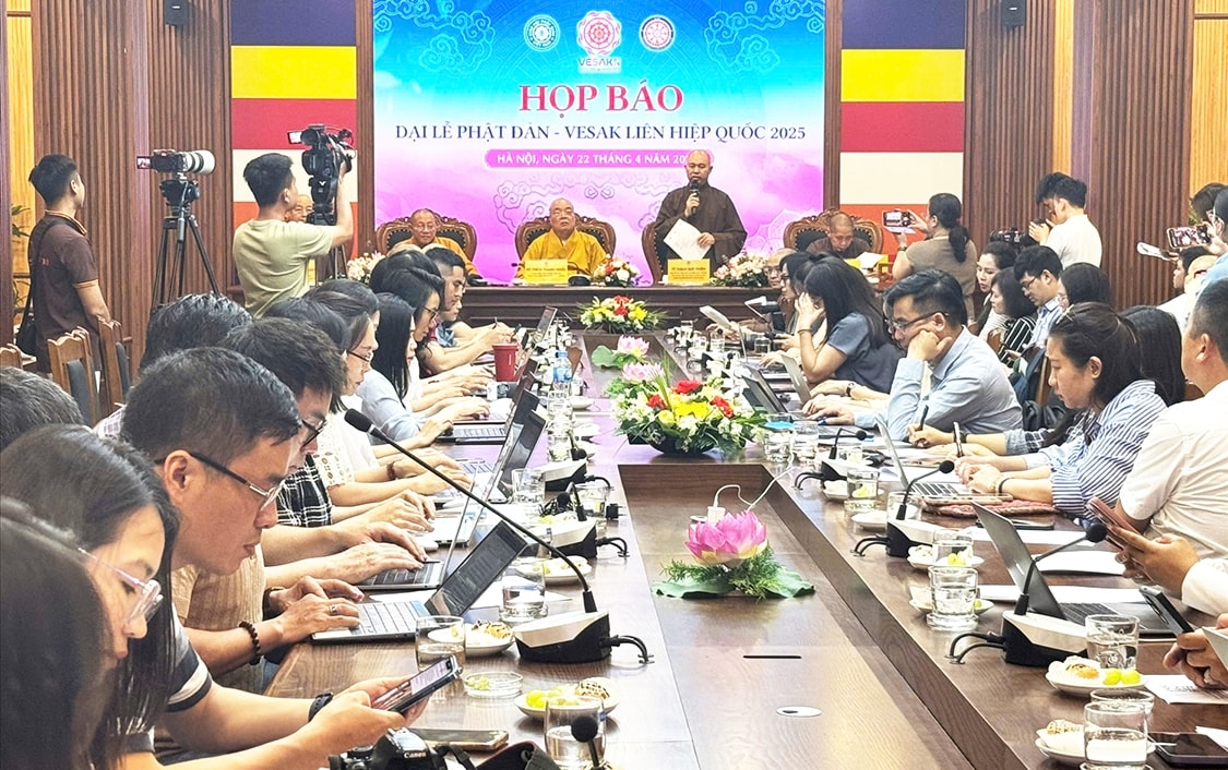 Quang cảnh buổi Họp báo