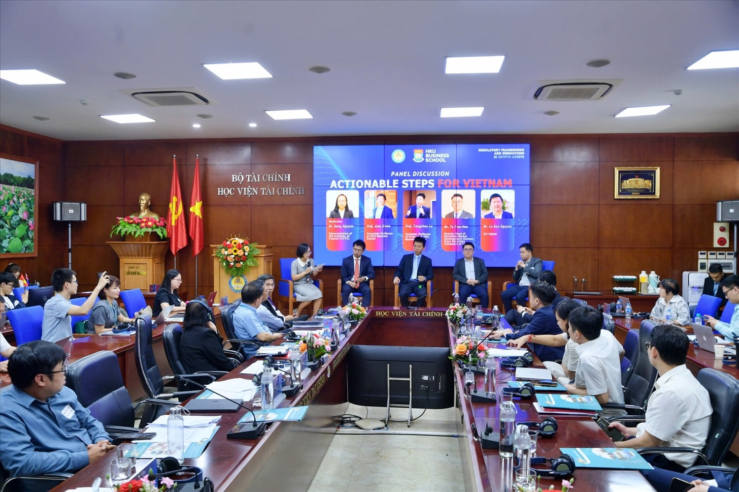 (BCĐ-Chuyên đề về Học viện Tài chính) Học viện Tài chính: Tổ chức Tọa đàm Khung pháp lý và những đổi mới trong quản lý tài sản mã hóa 1