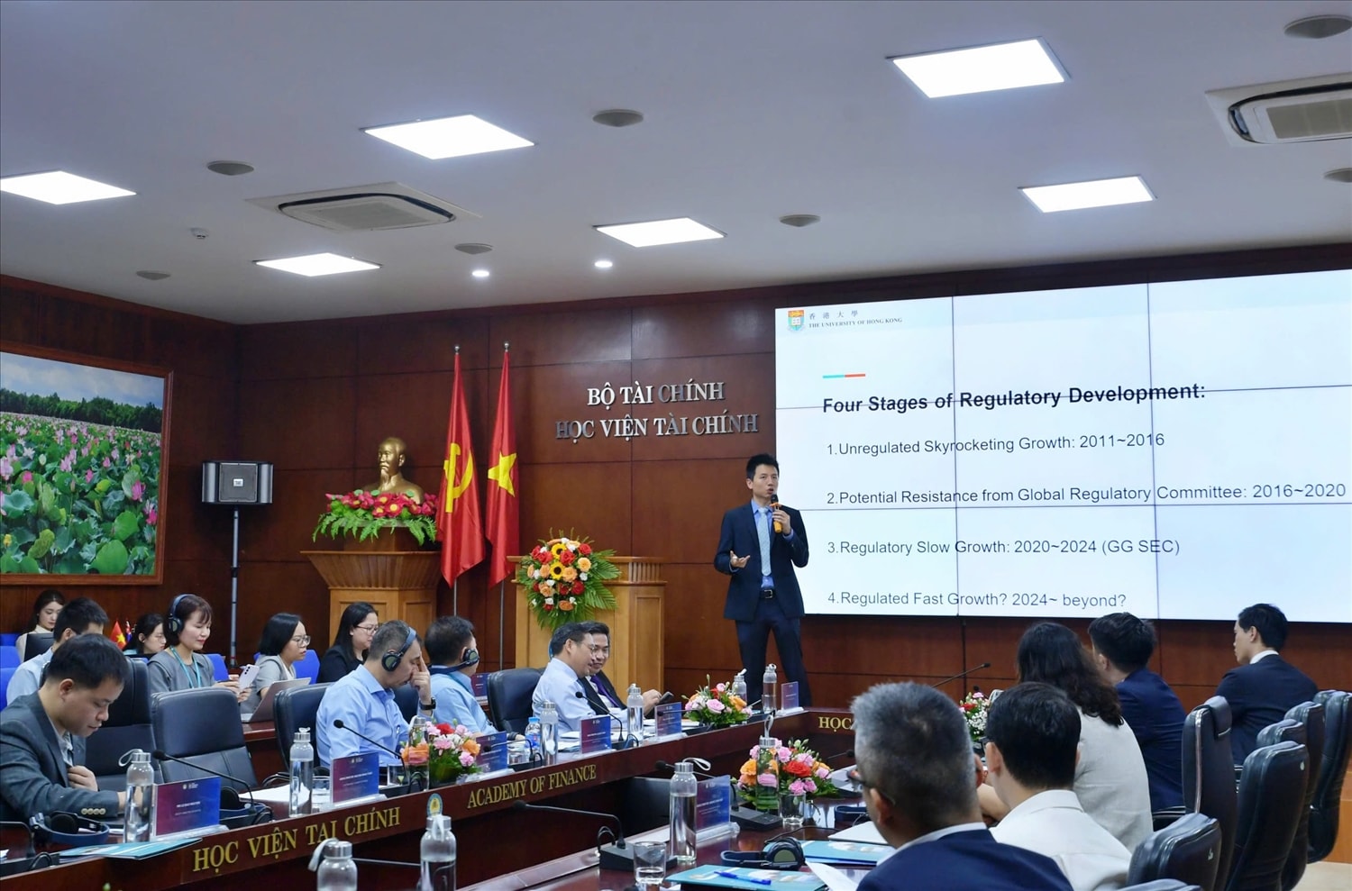 (BCĐ-Chuyên đề về Học viện Tài chính) Học viện Tài chính: Tổ chức Tọa đàm Khung pháp lý và những đổi mới trong quản lý tài sản mã hóa 2