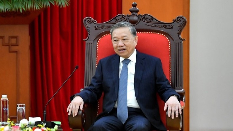 Tổng Bí thư Tô Lâm phát biểu tại buổi tiếp Đại sứ Liên minh châu Âu tại Việt Nam Julien Guerrier. (Ảnh: ĐĂNG KHOA)