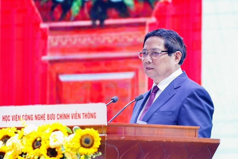 Thay mặt lãnh đạo Đảng, Nhà nước tuyên bố phát động Phong trào 