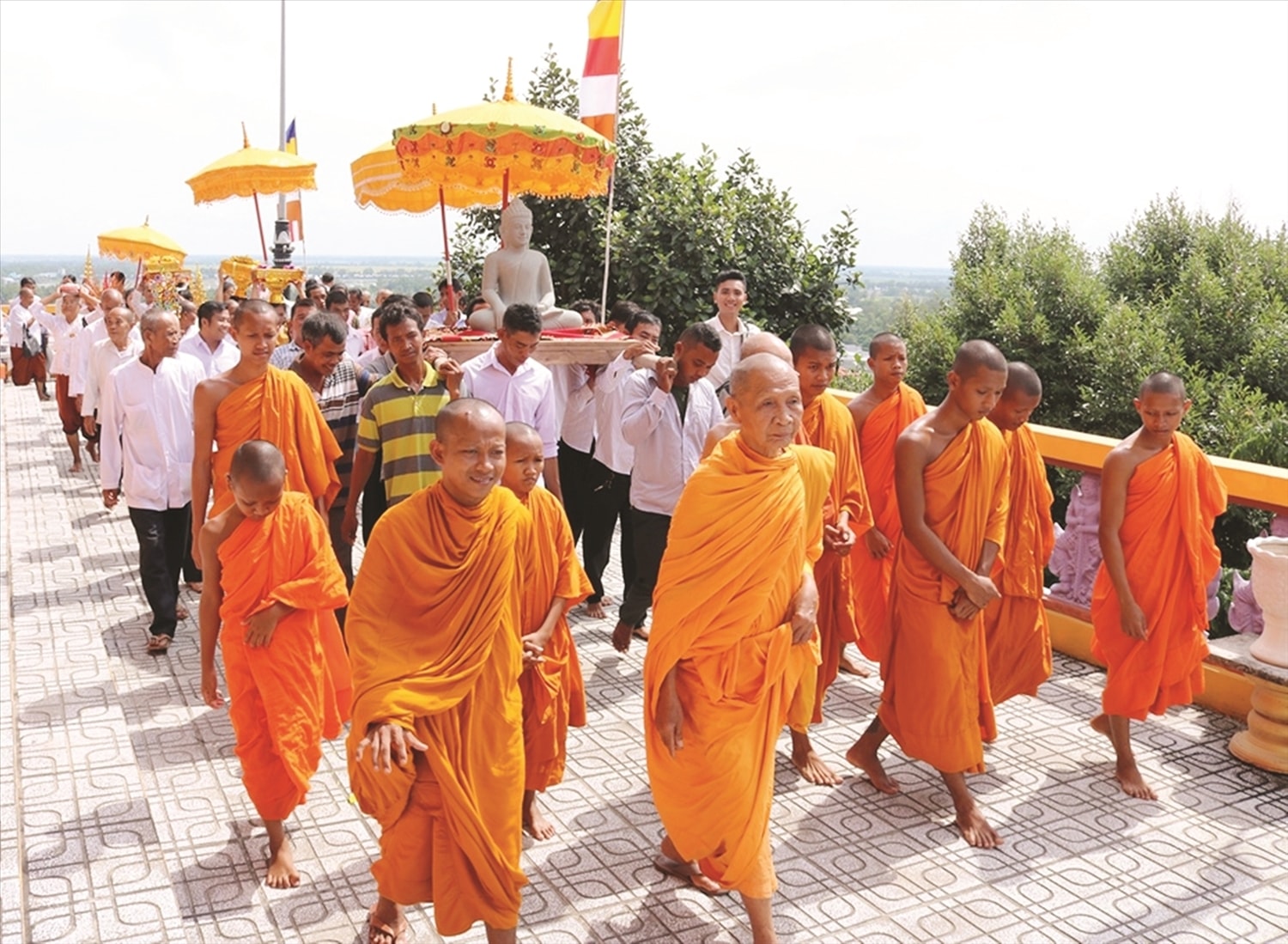Các hoạt động sinh hoạt tín ngưỡng tôn giáo của đồng bào dân tộc Khmer tại tỉnh An Giang luôn được duy trì và phát huy