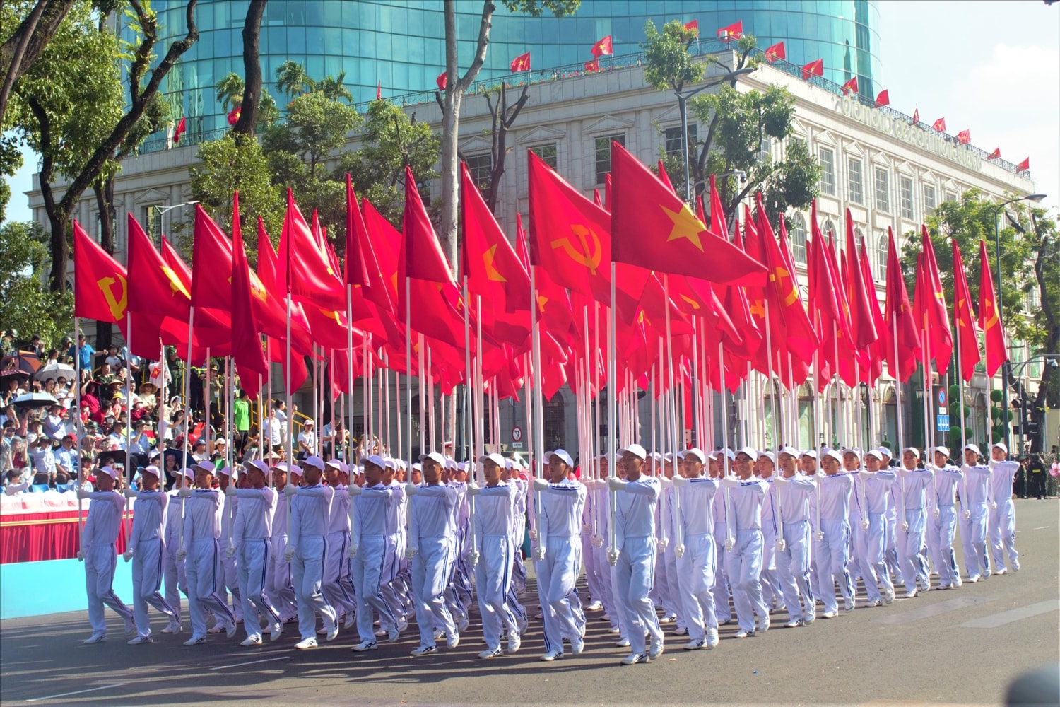 Khối cờ Đảng, cờ Tổ quốc tại Lễ tổng duyệt