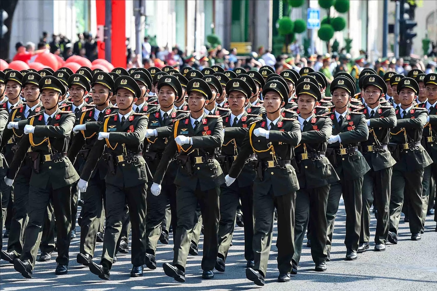 (TIN ẢNH) Tổng duyệt diễu binh, diễu hành kỷ niệm 50 năm thống nhất đất nước: Khẳng định giá trị lịch sử 28