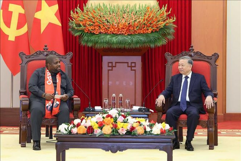 Tổng Bí thư Tô Lâm nhấn mạnh sự tham dự của Đảng FRELIMO, cùng các đảng bạn bè, anh em từ châu Phi cũng như từ nhiều khu vực trên thế giới là niềm vui lớn lao, sự ủng hộ, cổ vũ cho Đảng, Nhà nước và nhân dân Việt Nam trong những ngày tháng đầy ý nghĩa này - Ảnh: TTXVN