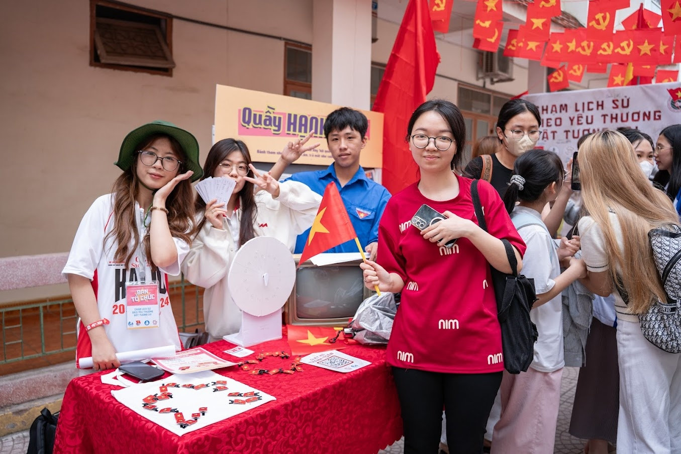 Trường Đại học Hạ Long tổ chức không gian 
