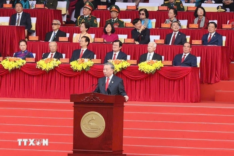 Tổng Bí thư Tô Lâm đọc diễn văn Kỷ niệm 50 năm Ngày Giải phóng miền Nam, thống nhất đất nước - Ảnh: TTXVN