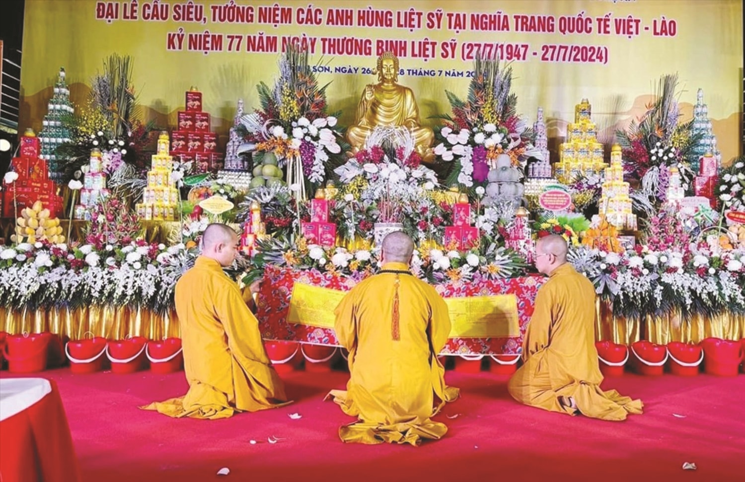 Đại lễ cầu siêu, tưởng niệm các Anh hùng, liệt sĩ tại Nghĩa trang liệt sĩ quốc gia Việt - Lào Đại lễ cầu siêu, tưởng niệm các Anh hùng, liệt sĩ tại Nghĩa trang liệt sĩ quốc gia Việt - Lào