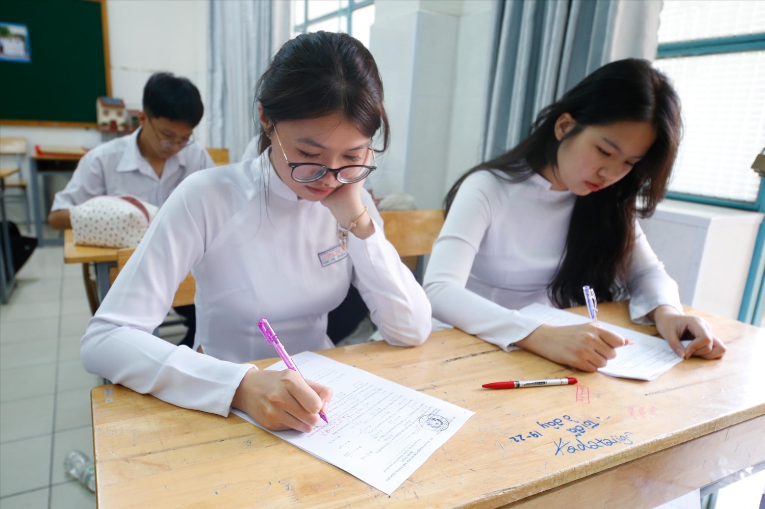 (Tổng hợp) Những trường hợp nào được miễn thi tất cả các bài thi tốt nghiệp THPT 2025?