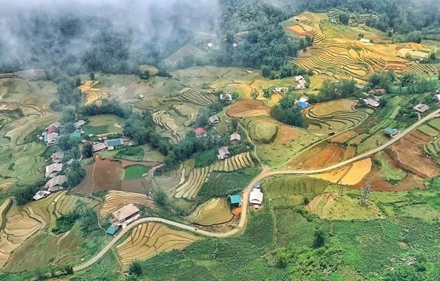 Thung lũng Mường Hoa (Sa Pa) mùa nước đổ là điểm khám phá hấp dẫn của du khách quốc tế. Ảnh:TL Thung lũng Mường Hoa (Sa Pa) mùa nước đổ là điểm khám phá hấp dẫn của du khách quốc tế. Ảnh:TL