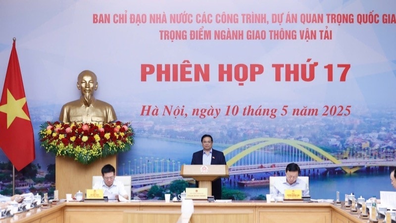 Thủ tướng Phạm Minh Chính chủ trì phiên họp thứ 17 Ban Chỉ đạo Nhà nước các Công trình, dự án quan trọng quốc gia, trọng điểm ngành Giao thông vận tải. (Ảnh: TRẦN HẢI) Thủ tướng Phạm Minh Chính chủ trì phiên họp thứ 17 Ban Chỉ đạo Nhà nước các Công trình, dự án quan trọng quốc gia, trọng điểm ngành Giao thông vận tải. (Ảnh: TRẦN HẢI)