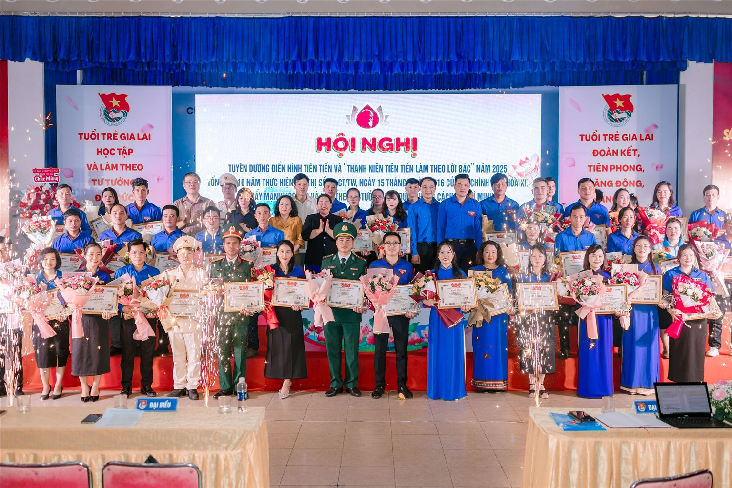 Tỉnh Đoàn Gia Lai tuyên dương thanh niên điển hình tiên tiến trong phong trào thi đua yêu nước giai đoạn 2020 - 2025