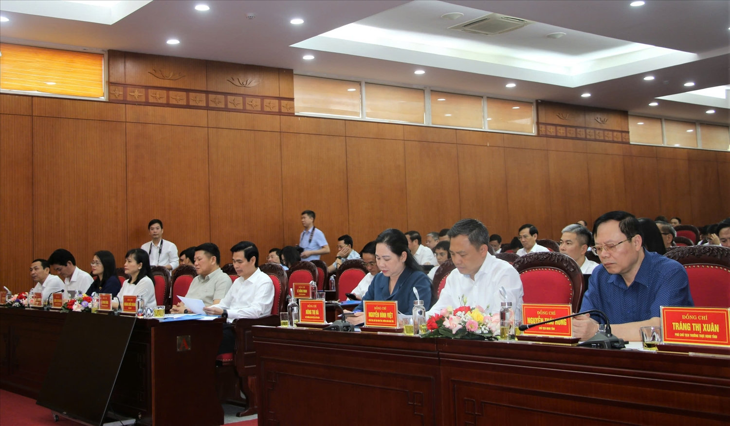 Các đại biểu tham dự hội nghị
