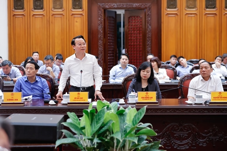 Các bộ trưởng, thủ trưởng cơ quan ngang bộ dự và phát biểu tại phiên họp - Ảnh: VGP/Nhật Bắc Các bộ trưởng, thủ trưởng cơ quan ngang bộ dự và phát biểu tại phiên họp - Ảnh: VGP/Nhật Bắc