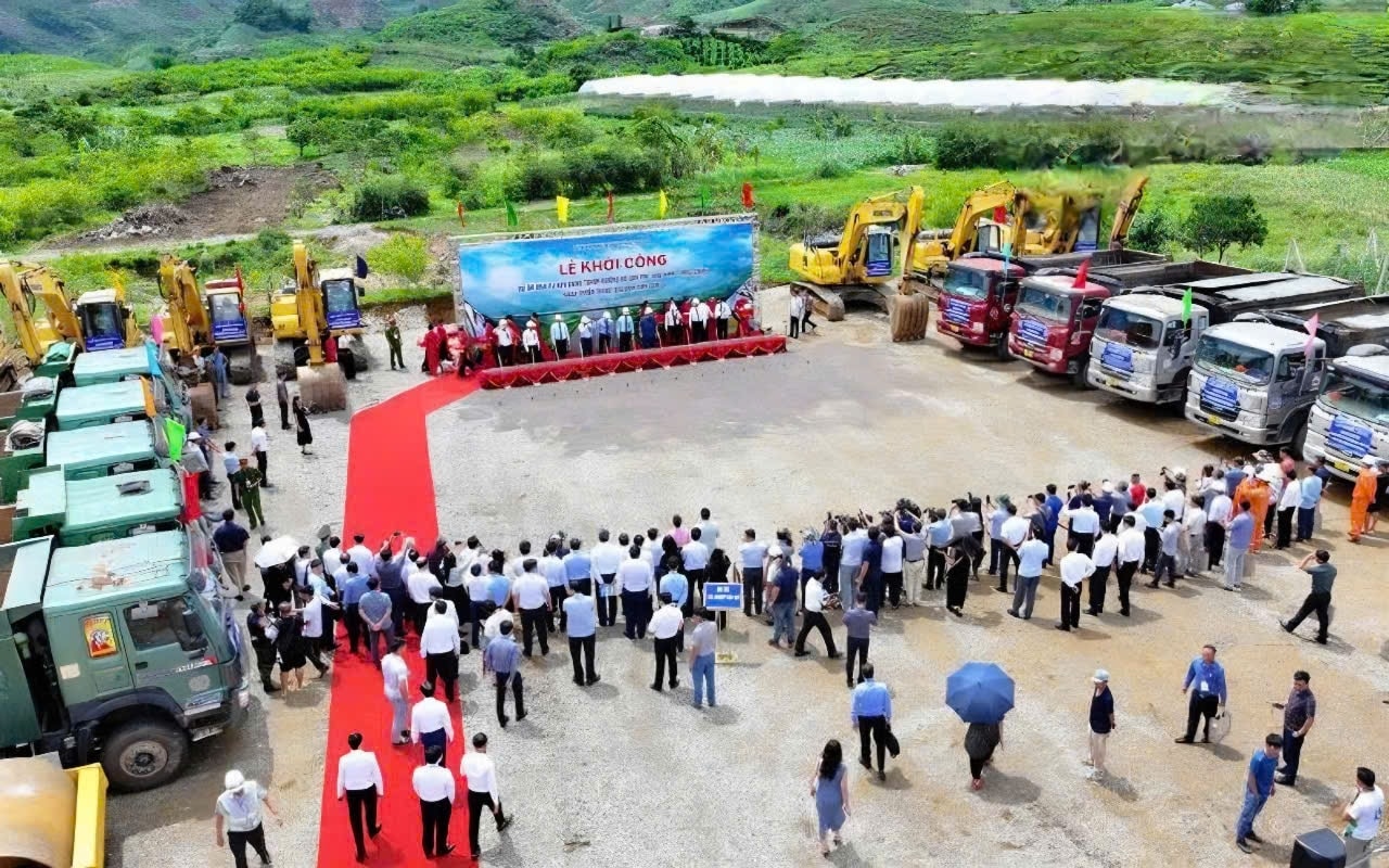 Thời gian thực hiện dự án cao tốc Hòa Bình-Mộc Châu từ năm 2025 đến năm 2028