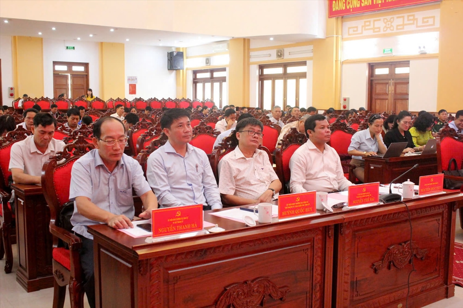 Các đại biểu tham dự Hội nghị