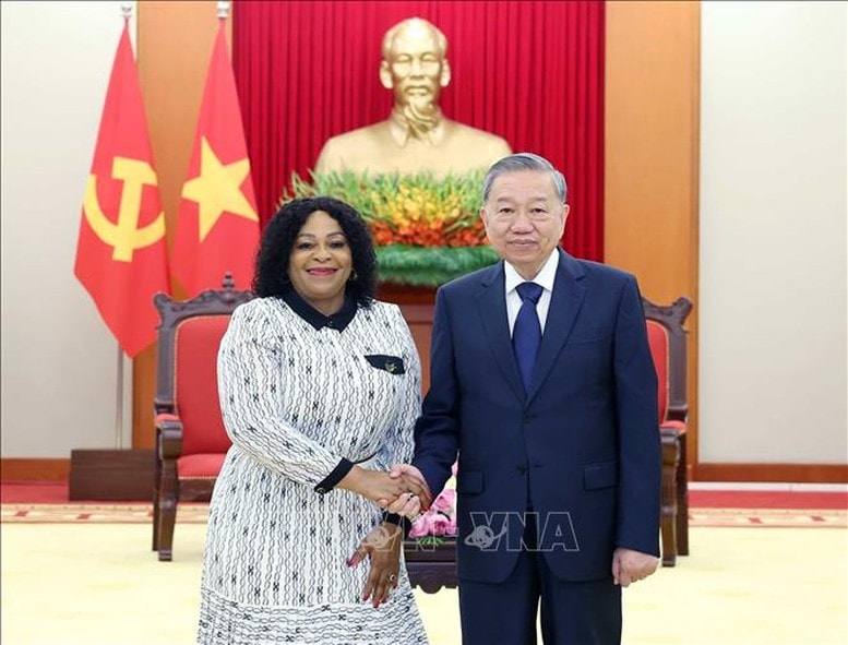 Tổng Bí thư Tô Lâm tiếp bà Nomvula Mokonyane, Phó Tổng thư ký thứ nhất Đảng Đại hội Dân tộc Phi (ANC), Nam Phi