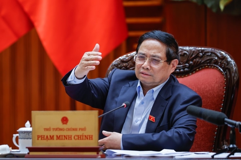 Thủ tướng nhấn mạnh, các bộ ngành phải triển khai công việc khẩn trương, nghiêm túc, khoa học, trên cơ sở chức năng, nhiệm vụ, quyền hạn của mình - Ảnh: VGP/Nhật Bắc Thủ tướng nhấn mạnh, các bộ ngành phải triển khai công việc khẩn trương, nghiêm túc, khoa học, trên cơ sở chức năng, nhiệm vụ, quyền hạn của mình - Ảnh: VGP/Nhật Bắc