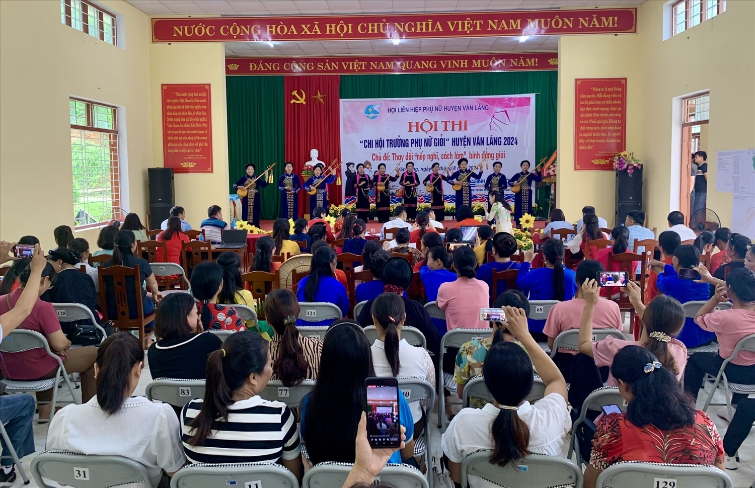 Huyện Văn Lãng đã tổ chức nhiều Chương trình, hội nghị, hội thi nhằm nâng cao năng lực tuyên truyền cho đội ngũ cán bộ cơ sở