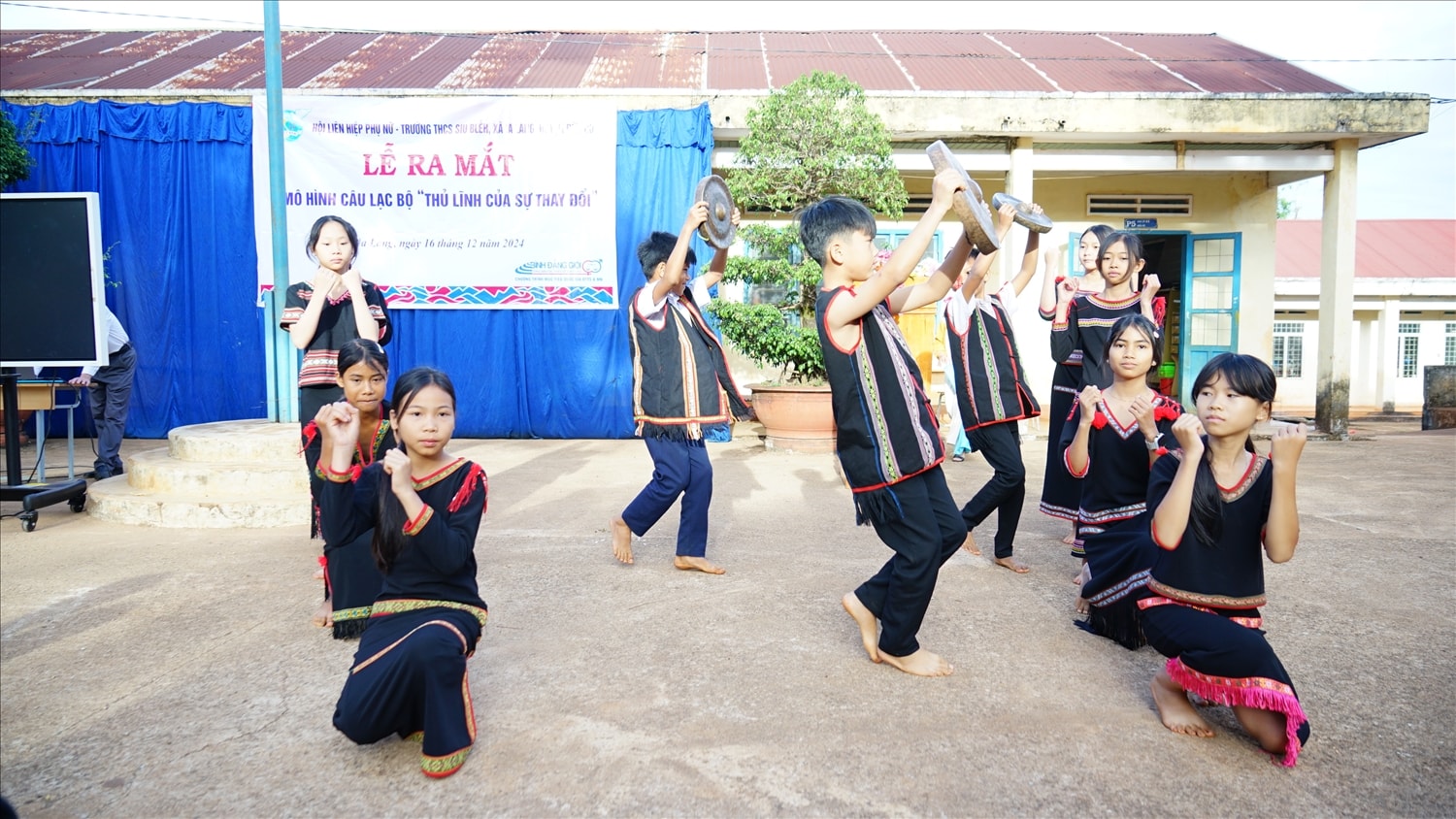 CLB Thủ lĩnh của sự thay đổi đã trở thành sân chơi, diễn đàn cho trẻ em vùng đồng bào DTTS