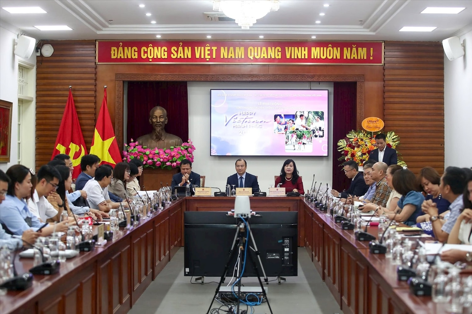 Lễ phát động Giải thưởng Việt Nam hạnh phúc - Happy Vietnam 2025